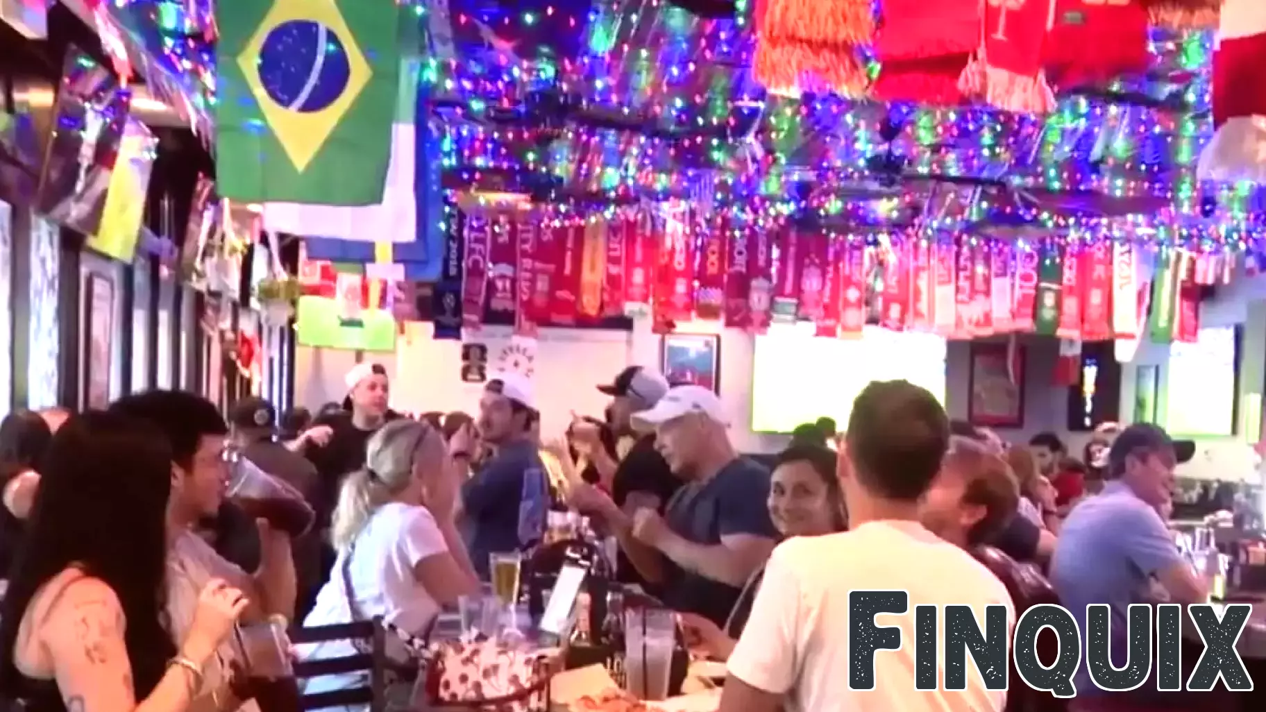 World Cup business boom: Phoenix soccer fans pack local pubs to support international teams