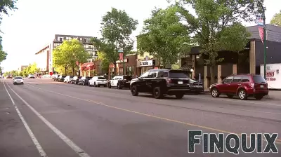 Lyndale Avenue South redesign debate: Uptown business owners clash with bicyclists over parking